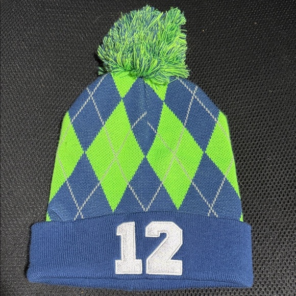 FiveLo Other - Unisex 12th man Seattle Seahawks pommed beanie